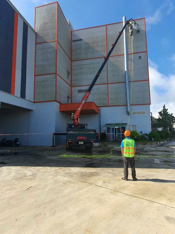 Công Ty Dịch Vụ Công Nghiệp Đức Trí Việt